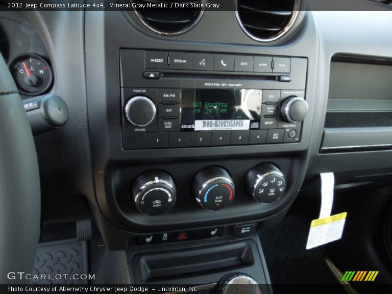 Mineral Gray Metallic / Dark Slate Gray 2012 Jeep Compass Latitude 4x4