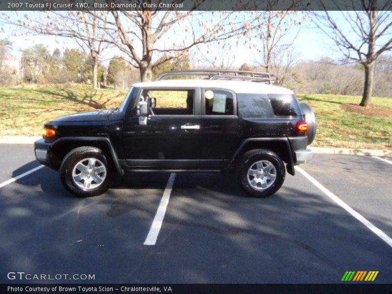 Black Diamond / Dark Charcoal 2007 Toyota FJ Cruiser 4WD