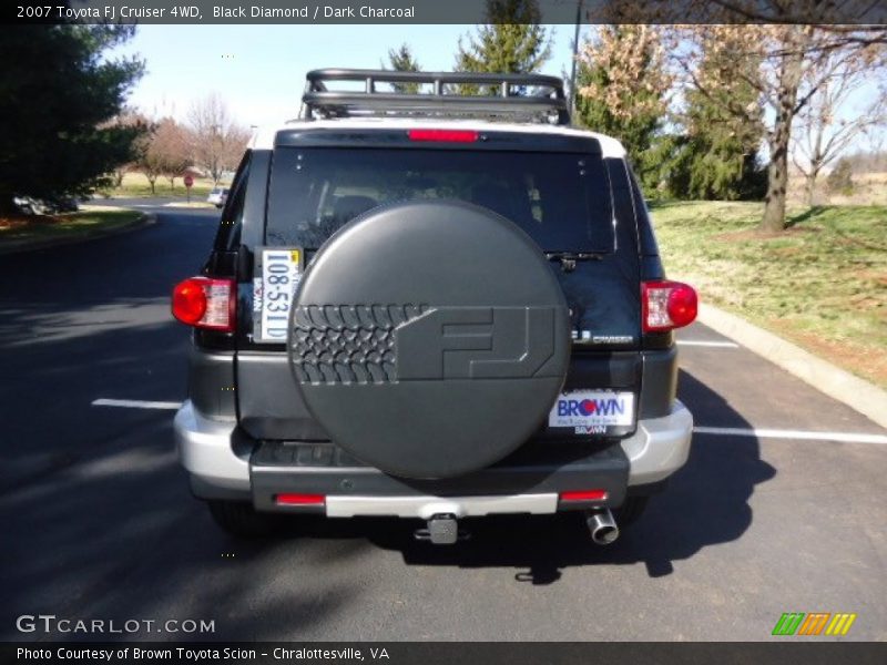 Black Diamond / Dark Charcoal 2007 Toyota FJ Cruiser 4WD