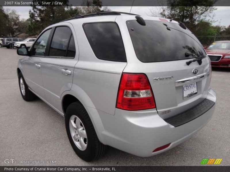 Silver / Gray 2007 Kia Sorento LX