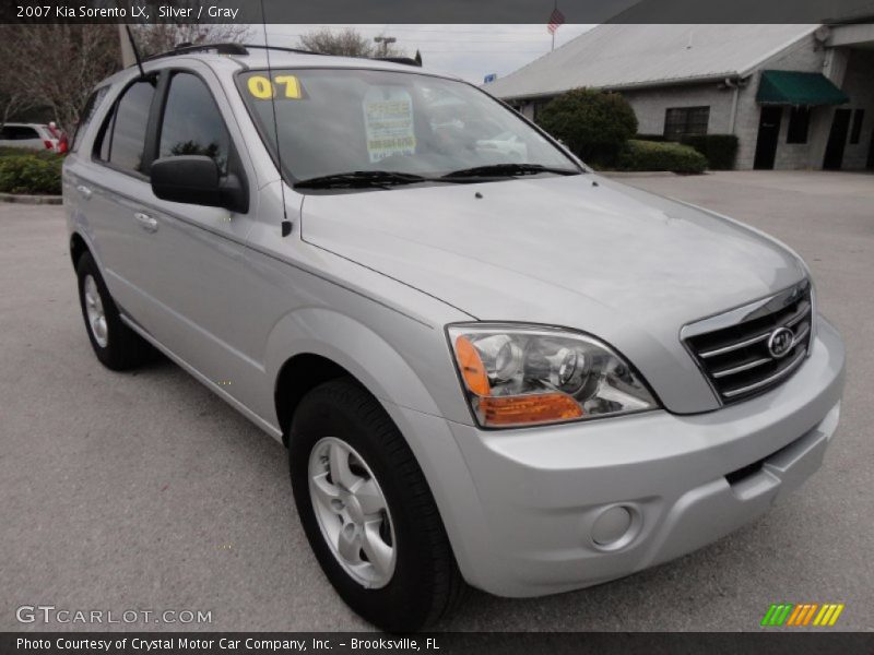 Silver / Gray 2007 Kia Sorento LX