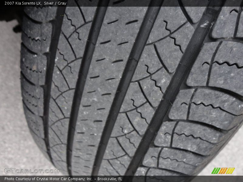 Silver / Gray 2007 Kia Sorento LX