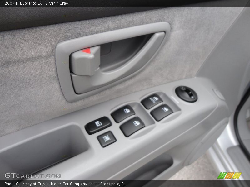 Silver / Gray 2007 Kia Sorento LX