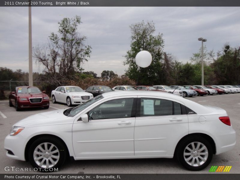 Bright White / Black 2011 Chrysler 200 Touring