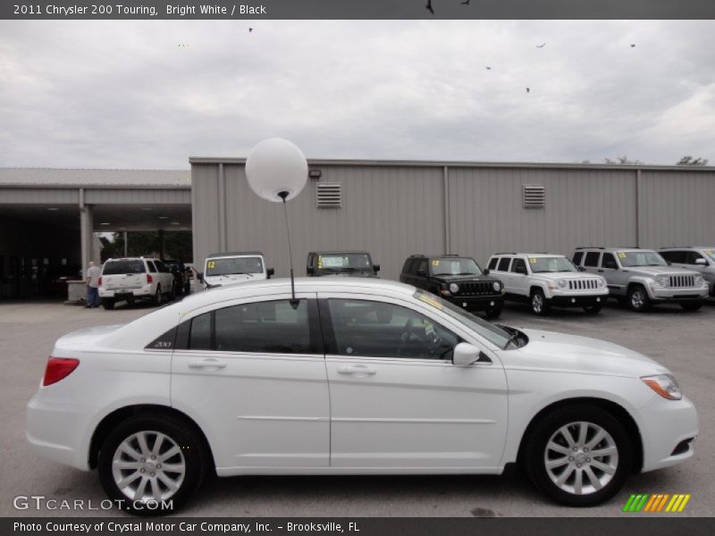 Bright White / Black 2011 Chrysler 200 Touring