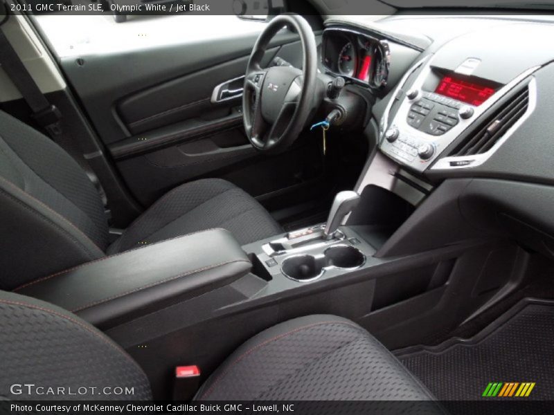 Olympic White / Jet Black 2011 GMC Terrain SLE