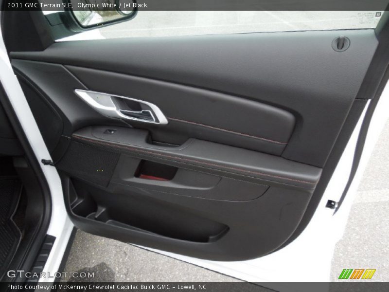 Olympic White / Jet Black 2011 GMC Terrain SLE