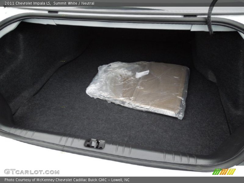 Summit White / Neutral 2011 Chevrolet Impala LS