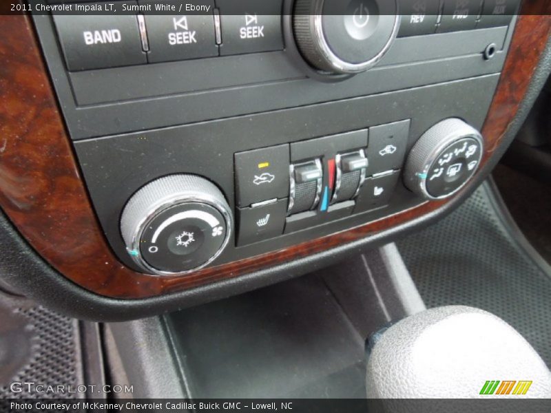 Summit White / Ebony 2011 Chevrolet Impala LT
