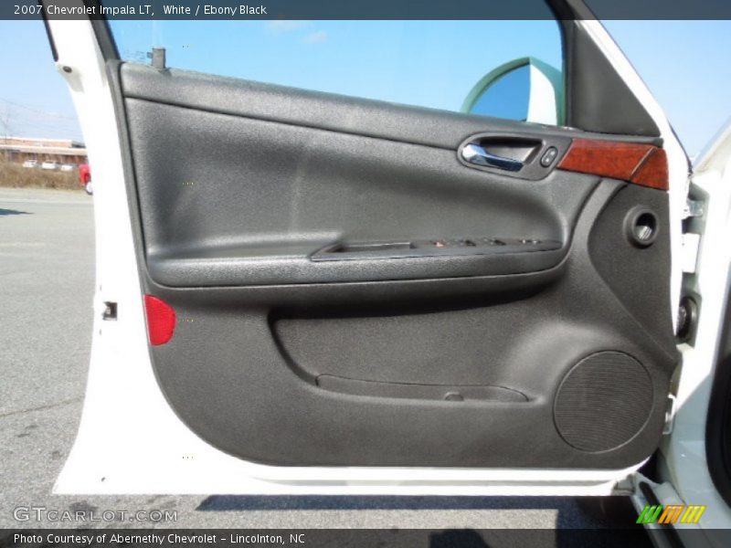 White / Ebony Black 2007 Chevrolet Impala LT