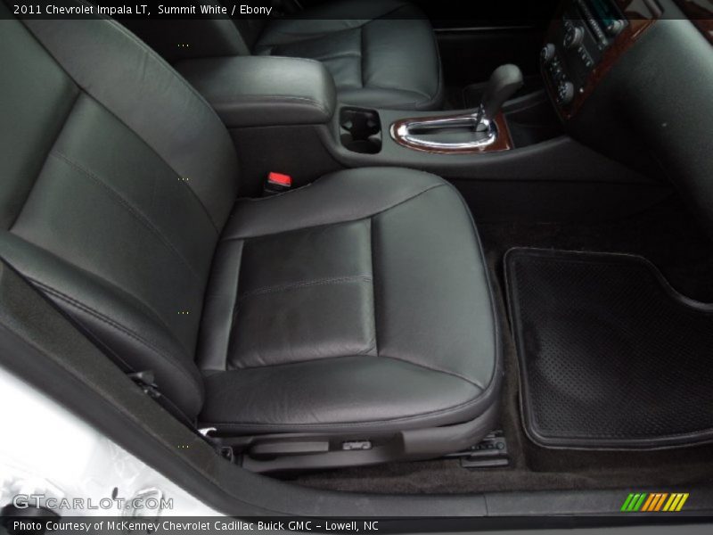 Summit White / Ebony 2011 Chevrolet Impala LT