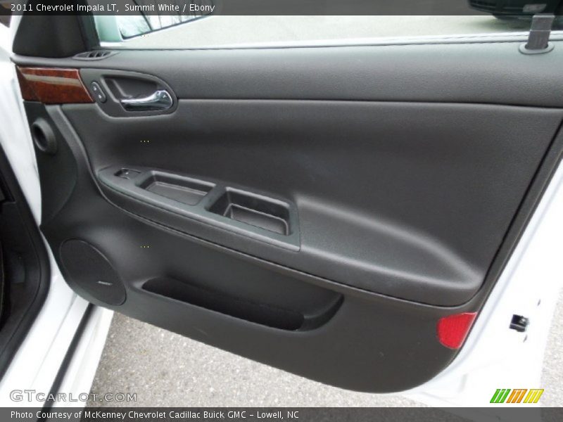 Summit White / Ebony 2011 Chevrolet Impala LT