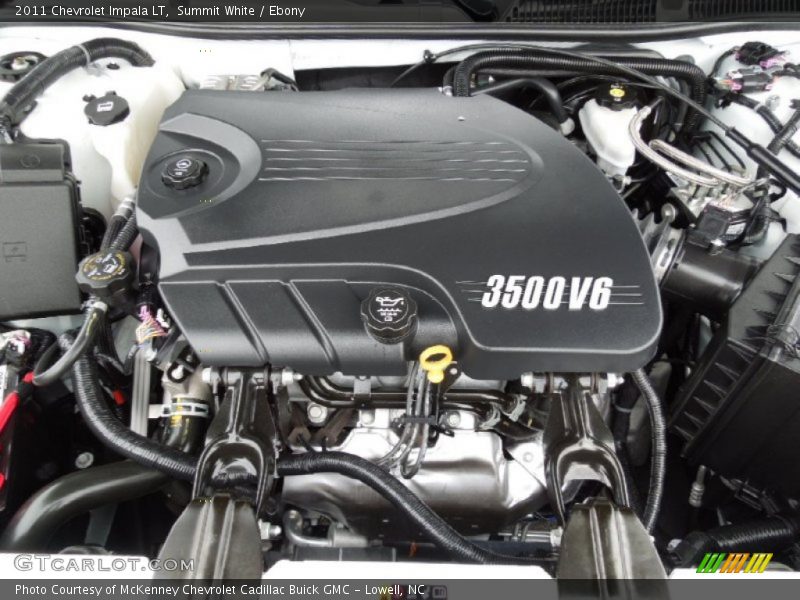 Summit White / Ebony 2011 Chevrolet Impala LT