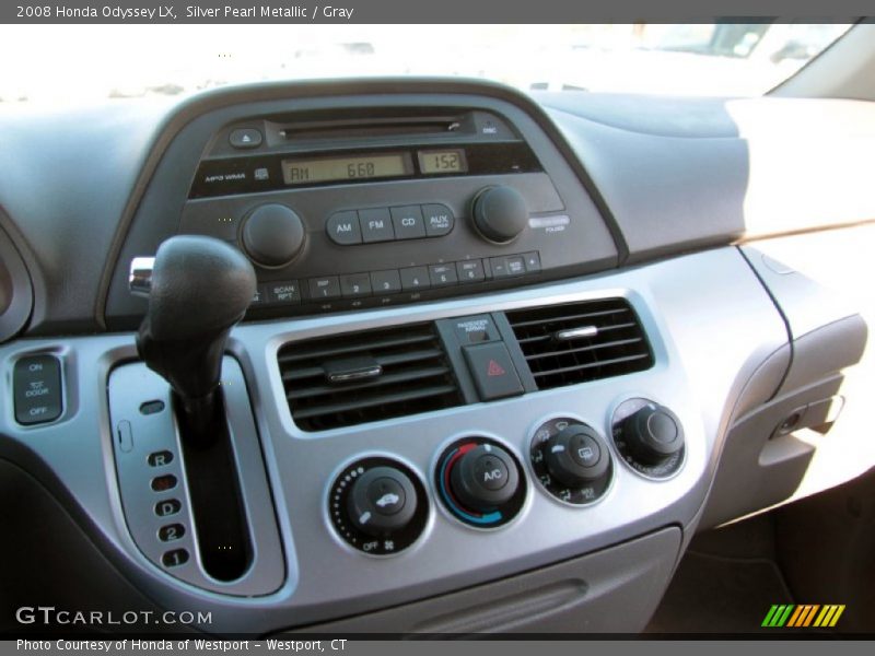 Silver Pearl Metallic / Gray 2008 Honda Odyssey LX