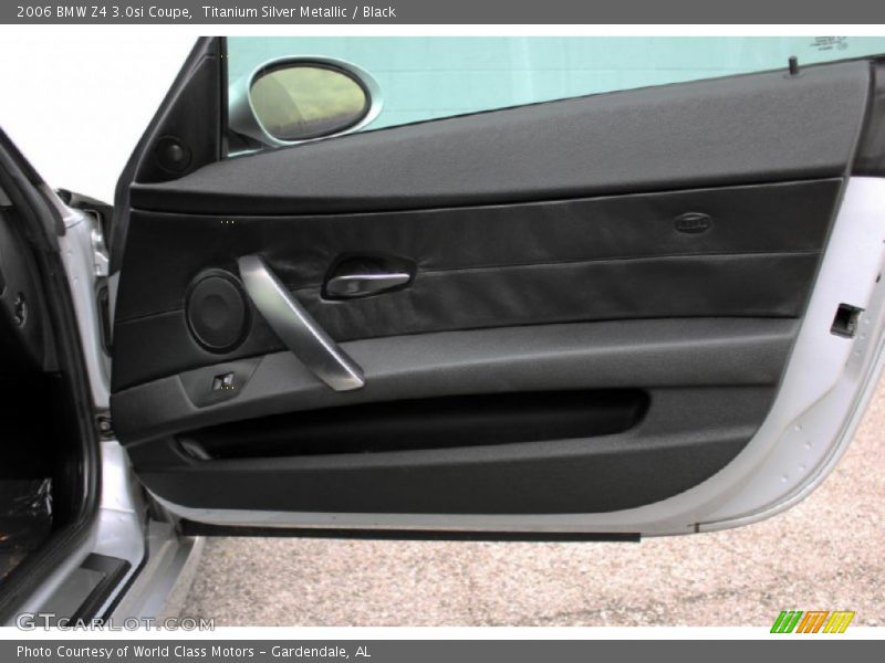 Door Panel of 2006 Z4 3.0si Coupe