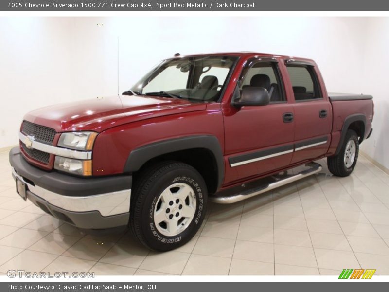 Front 3/4 View of 2005 Silverado 1500 Z71 Crew Cab 4x4