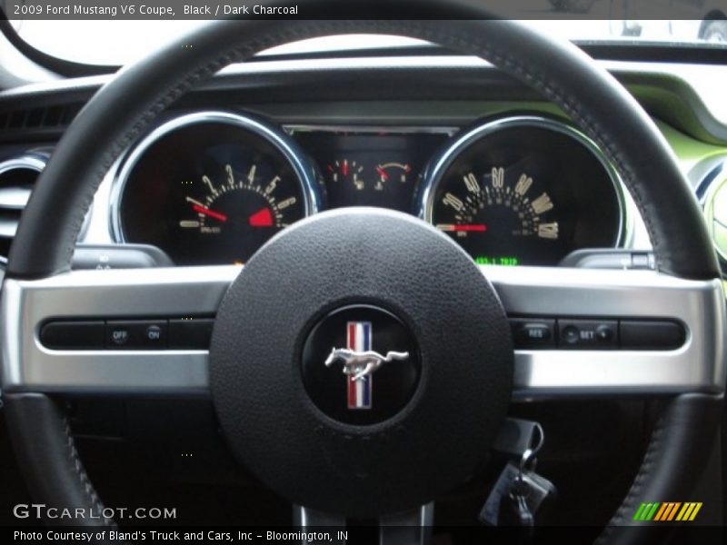 Black / Dark Charcoal 2009 Ford Mustang V6 Coupe