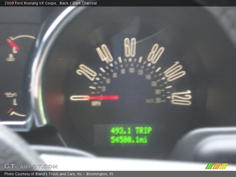 Black / Dark Charcoal 2009 Ford Mustang V6 Coupe
