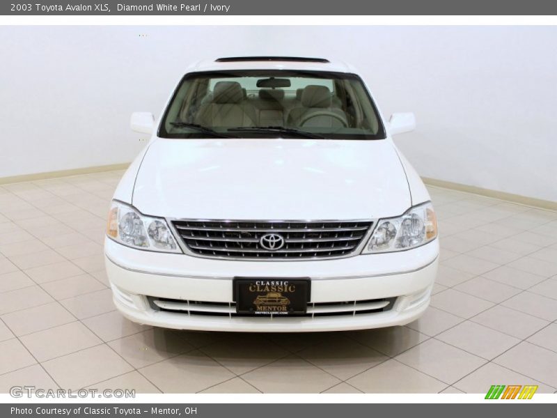 Diamond White Pearl / Ivory 2003 Toyota Avalon XLS