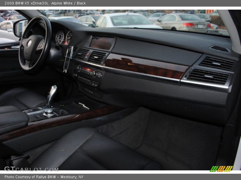 Alpine White / Black 2009 BMW X5 xDrive30i