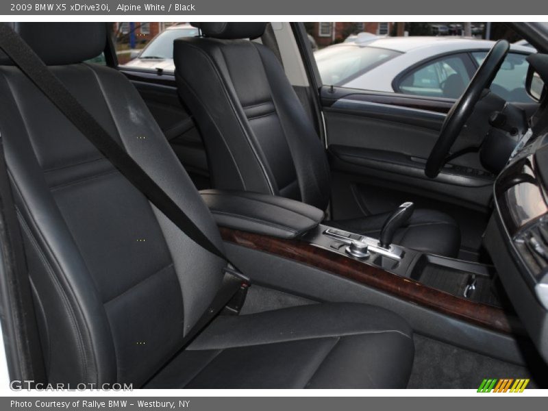 Alpine White / Black 2009 BMW X5 xDrive30i