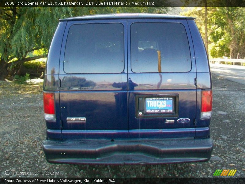 Dark Blue Pearl Metallic / Medium Flint 2008 Ford E Series Van E150 XL Passenger