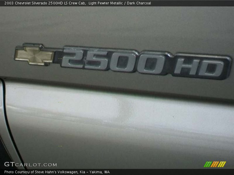 Light Pewter Metallic / Dark Charcoal 2003 Chevrolet Silverado 2500HD LS Crew Cab