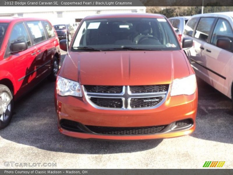 Copperhead Pearl / Black/Light Graystone 2012 Dodge Grand Caravan SE