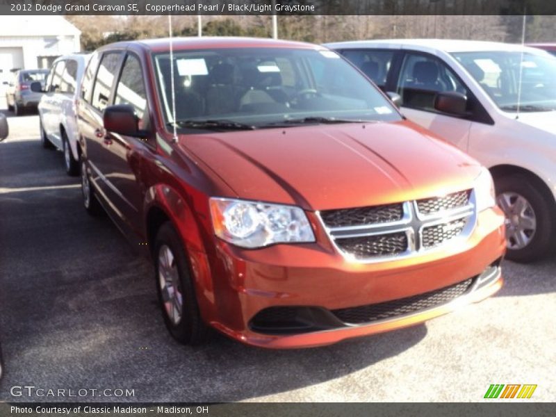 Copperhead Pearl / Black/Light Graystone 2012 Dodge Grand Caravan SE