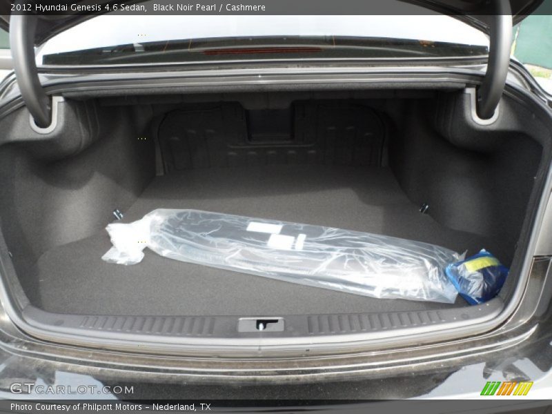  2012 Genesis 4.6 Sedan Trunk