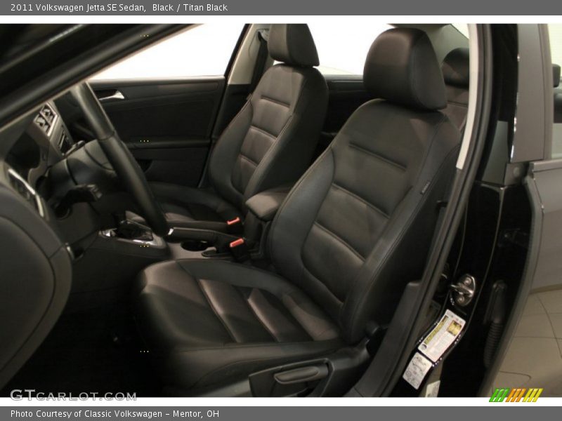 Black / Titan Black 2011 Volkswagen Jetta SE Sedan