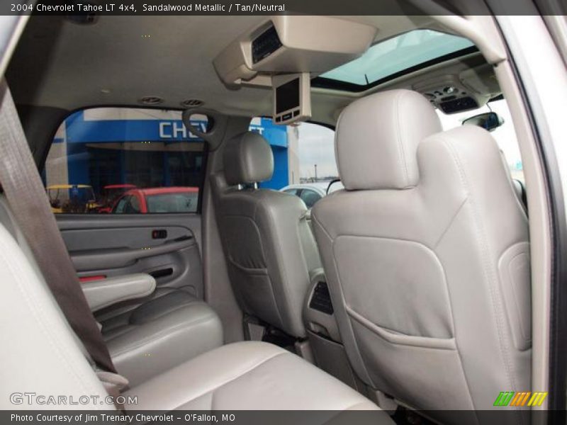 Sandalwood Metallic / Tan/Neutral 2004 Chevrolet Tahoe LT 4x4