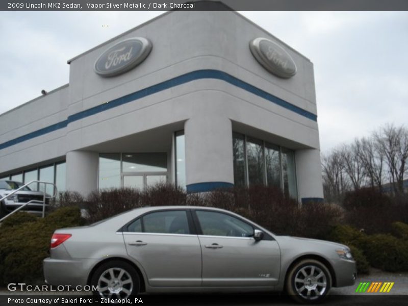 Vapor Silver Metallic / Dark Charcoal 2009 Lincoln MKZ Sedan