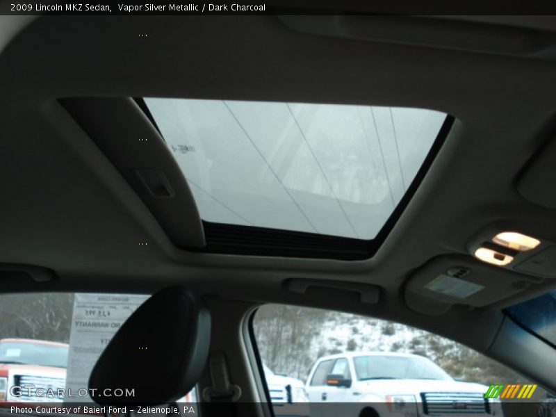 Vapor Silver Metallic / Dark Charcoal 2009 Lincoln MKZ Sedan