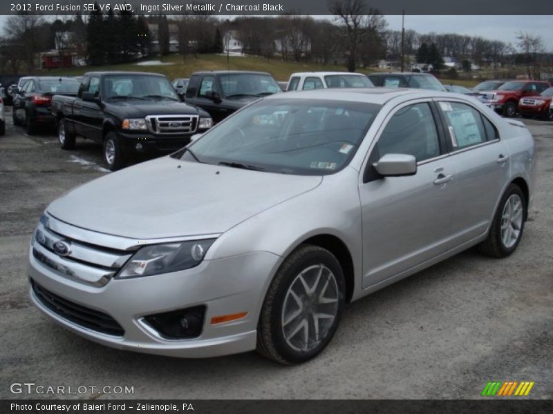 Front 3/4 View of 2012 Fusion SEL V6 AWD