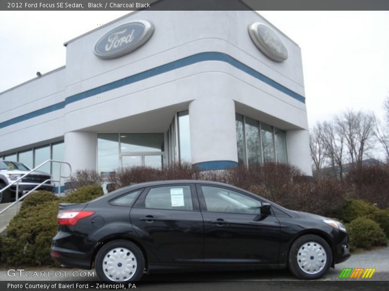 Black / Charcoal Black 2012 Ford Focus SE Sedan
