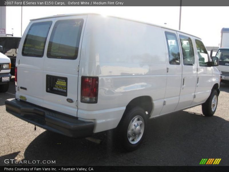 Oxford White / Medium Flint Grey 2007 Ford E Series Van E150 Cargo