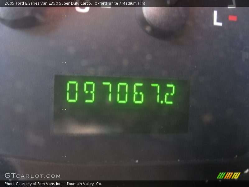 Oxford White / Medium Flint 2005 Ford E Series Van E350 Super Duty Cargo