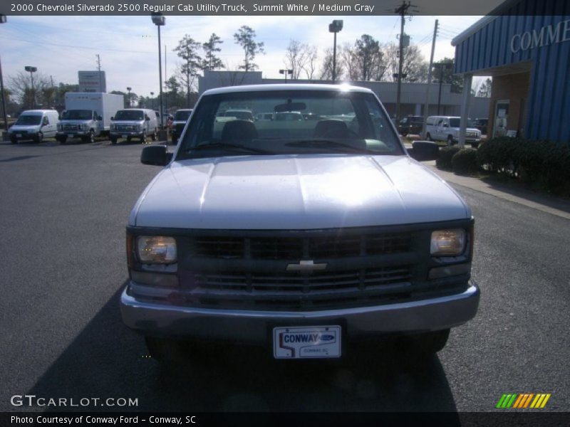 Summit White / Medium Gray 2000 Chevrolet Silverado 2500 Regular Cab Utility Truck