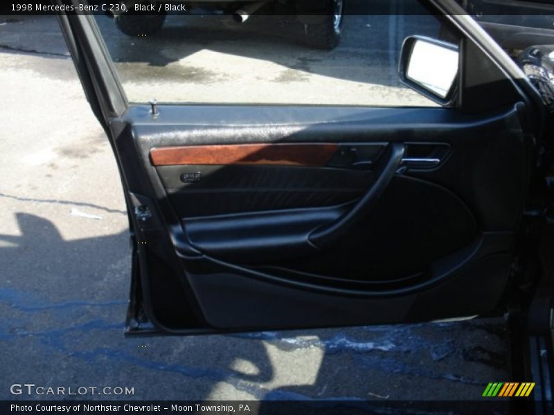 Black / Black 1998 Mercedes-Benz C 230
