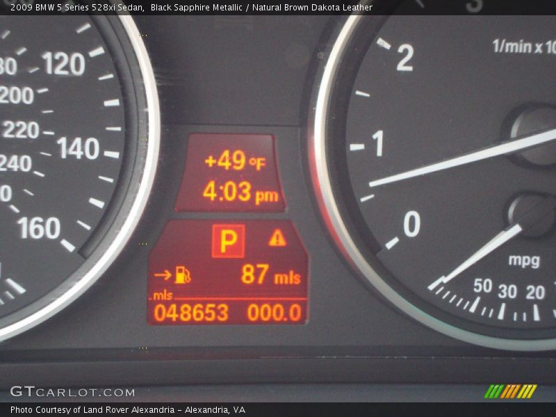 Black Sapphire Metallic / Natural Brown Dakota Leather 2009 BMW 5 Series 528xi Sedan