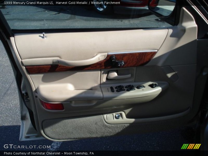 Harvest Gold Metallic / Medium Parchment 1999 Mercury Grand Marquis LS