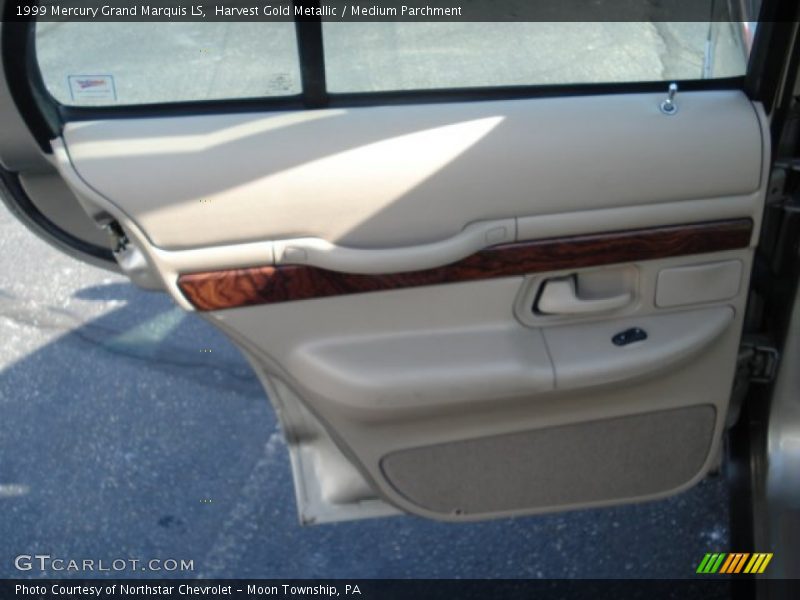 Harvest Gold Metallic / Medium Parchment 1999 Mercury Grand Marquis LS
