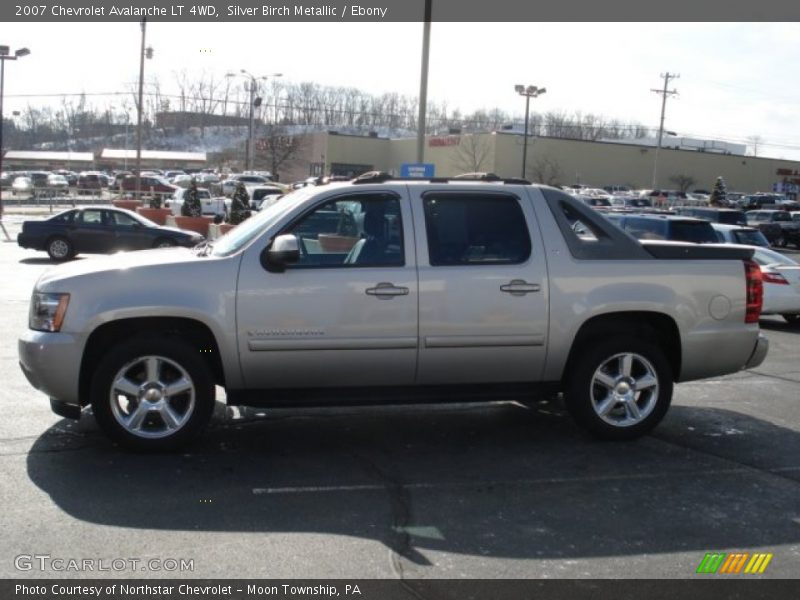 Silver Birch Metallic / Ebony 2007 Chevrolet Avalanche LT 4WD