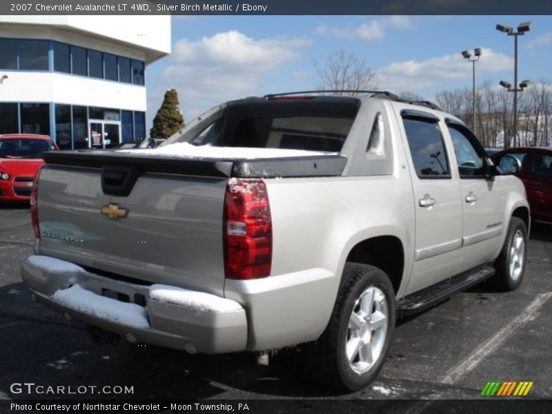 Silver Birch Metallic / Ebony 2007 Chevrolet Avalanche LT 4WD