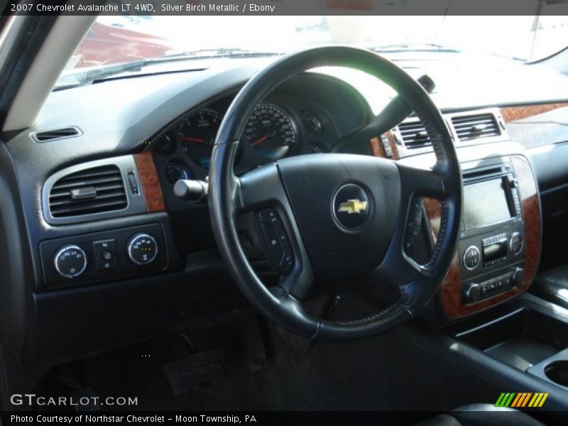 Silver Birch Metallic / Ebony 2007 Chevrolet Avalanche LT 4WD