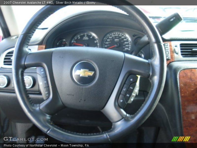 Silver Birch Metallic / Ebony 2007 Chevrolet Avalanche LT 4WD