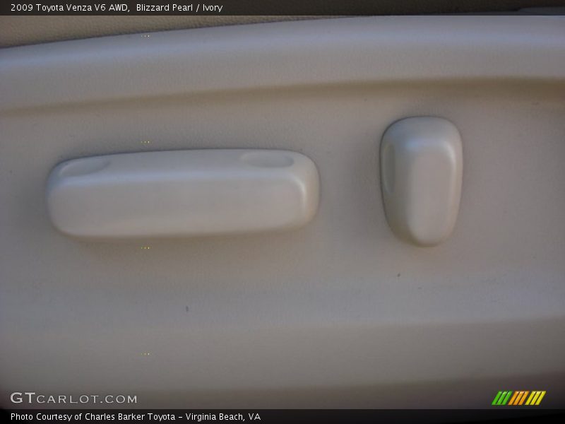 Blizzard Pearl / Ivory 2009 Toyota Venza V6 AWD