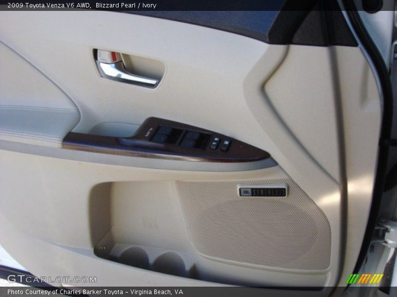 Blizzard Pearl / Ivory 2009 Toyota Venza V6 AWD