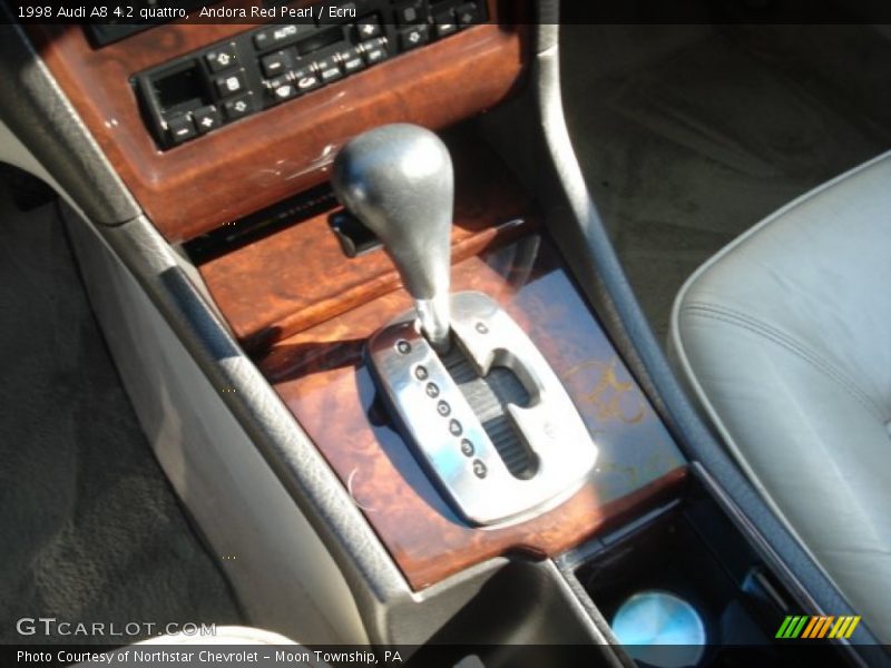 Andora Red Pearl / Ecru 1998 Audi A8 4.2 quattro
